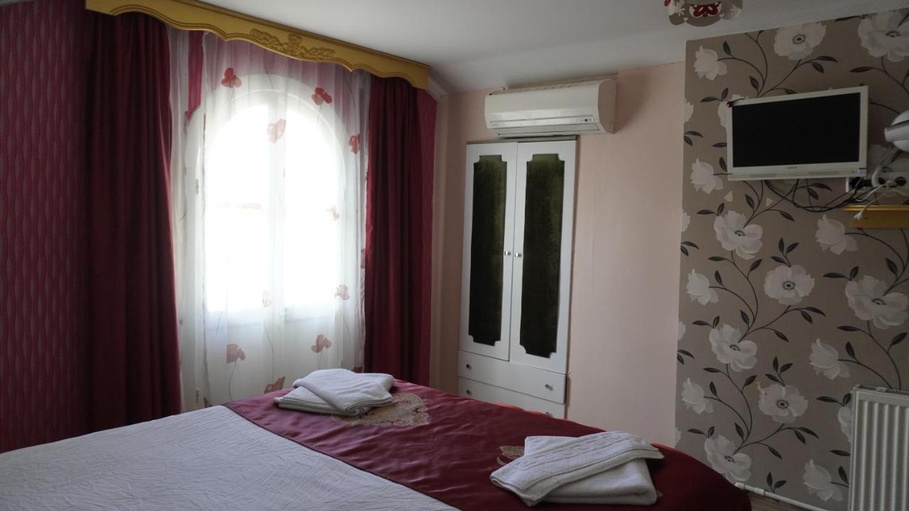 Ada Antik Otel Adalar Luaran gambar