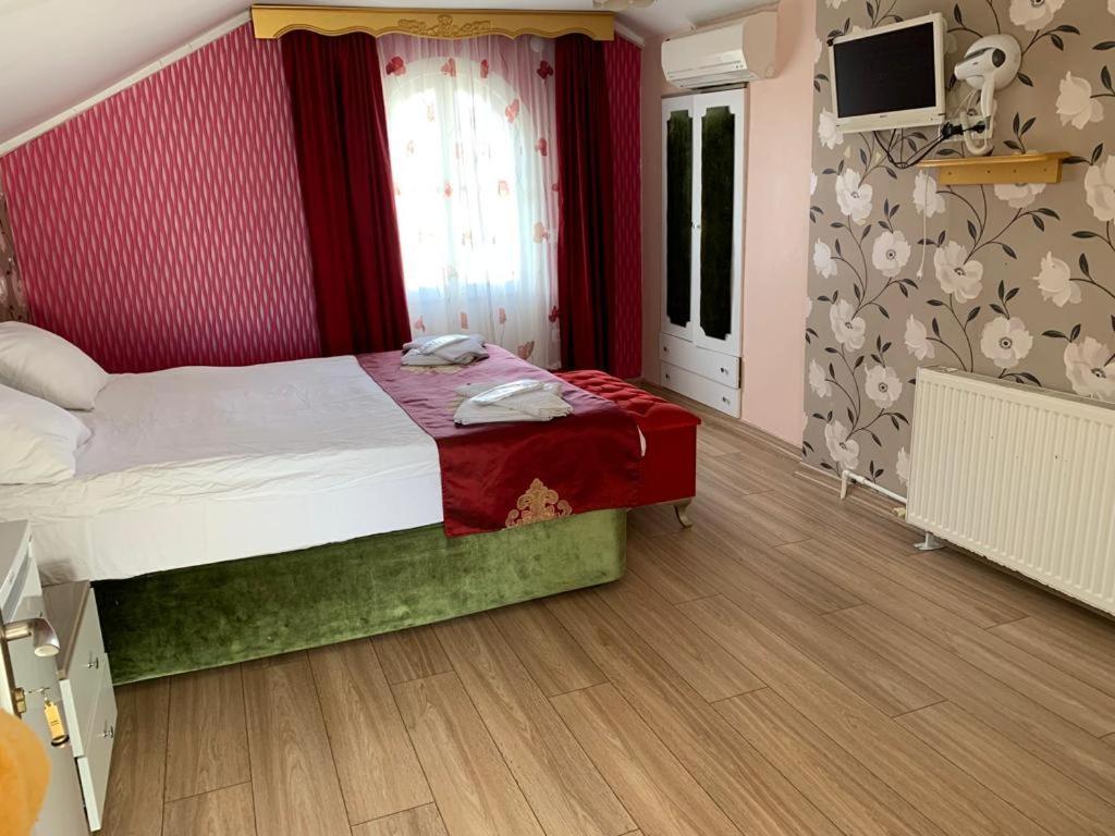 Ada Antik Otel Adalar Luaran gambar